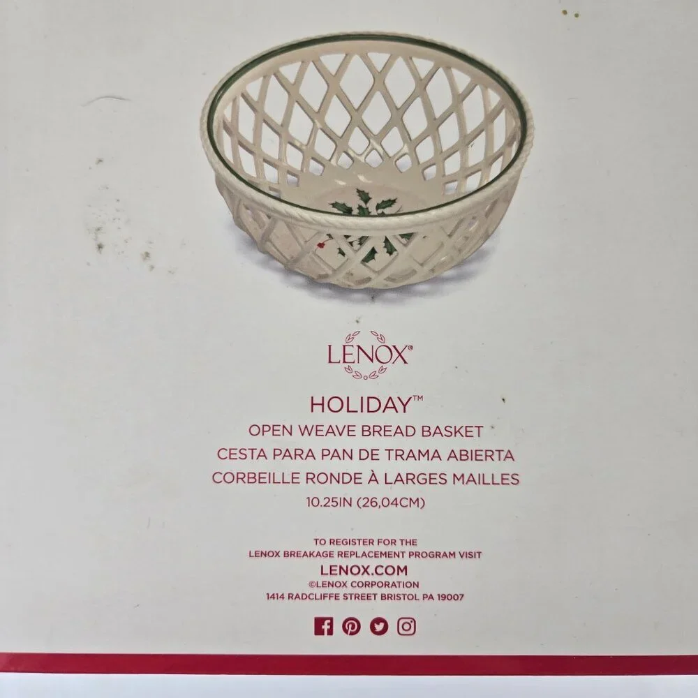 Lenox Holiday Open Weave Bread Basket Porcelain Cream Holly & Berries IOB